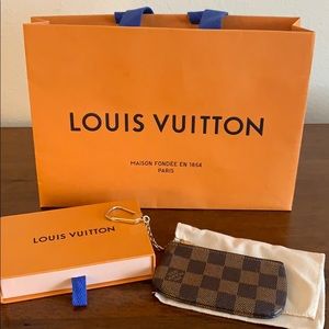 Louis Vuitton Damier Key Pouch